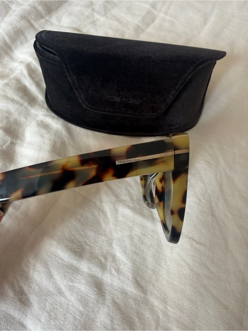 Tom Ford Tortoiseshell Sunglasses with Case - Green Lenses